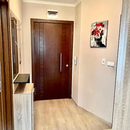 Apartman 3 стаен идеален център *
